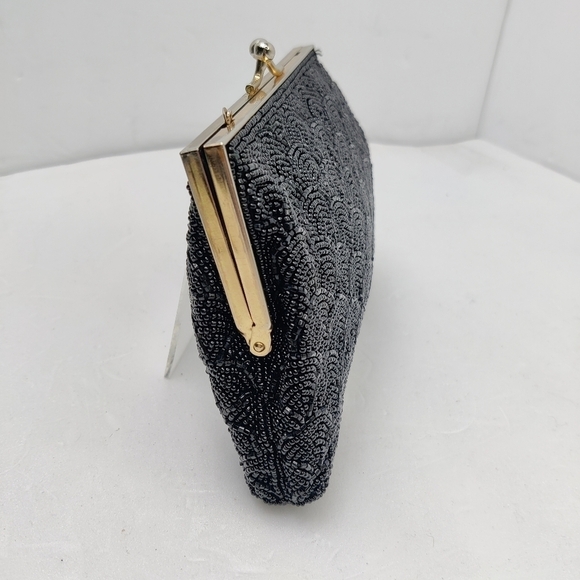 Vintage Beaded Clutch Handbag Pure Black, Satin Lining Chain Pocket Clasp Top - Picture 7 of 16